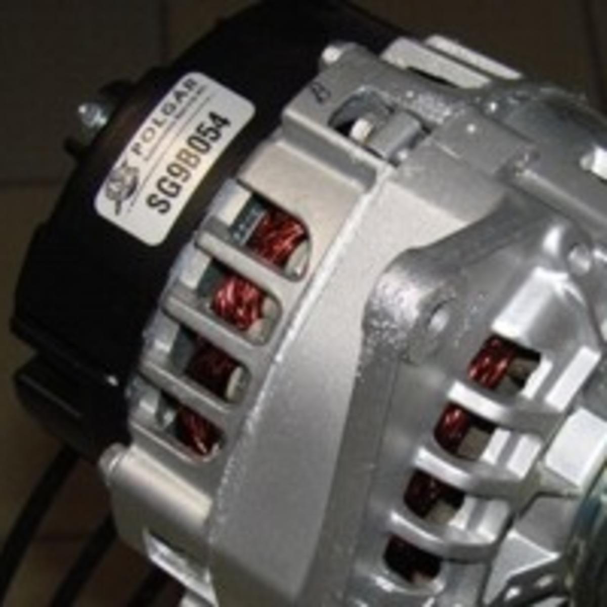 Éveken át ellenálló címke meleg, olajos környezetben