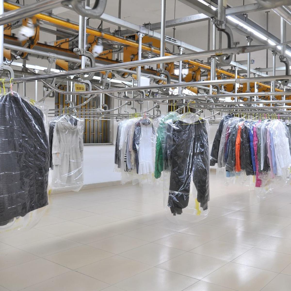 Az RFID azonosítókkal nyomon követhető a teljes tisztítási folyamat