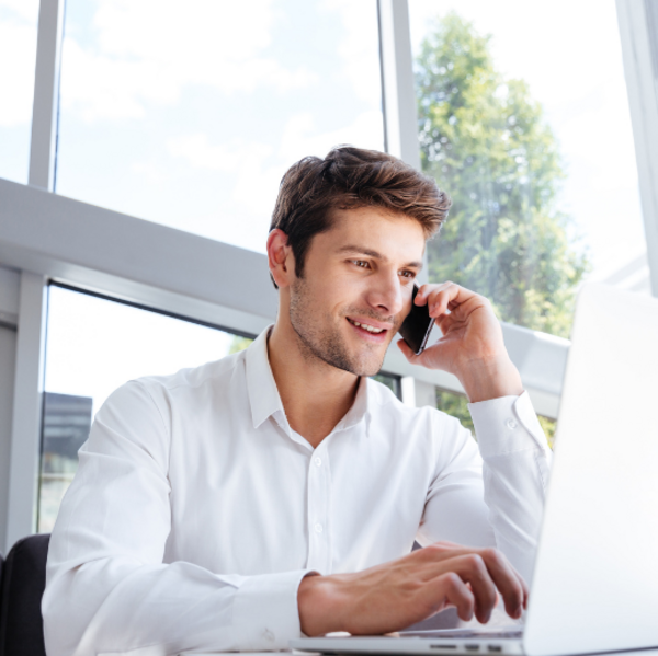 Projekt értékesítő